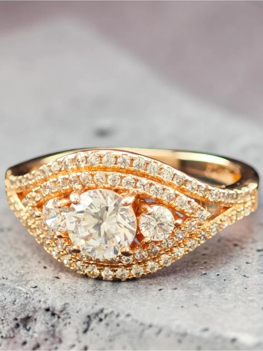 Gorgeous CZ Rose Gold Plated Ring 925 Sterling Silver Sz 6